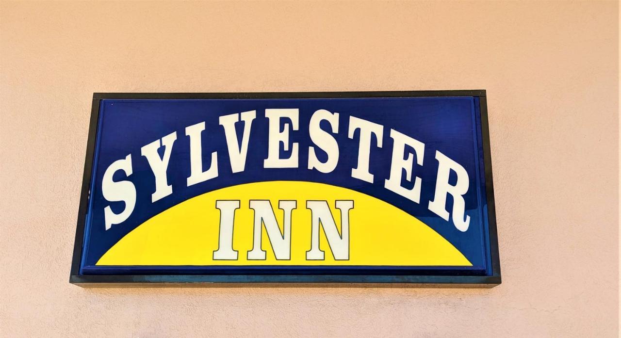 Sylvester Inn Exteriér fotografie